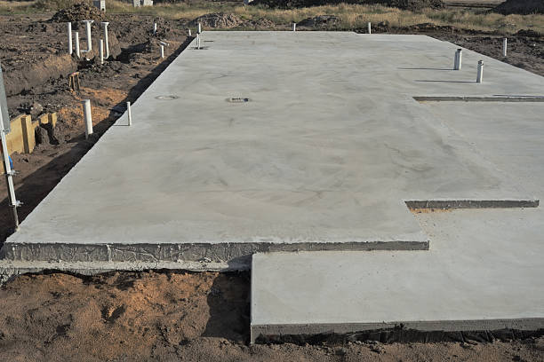 Best Custom Concrete Contractor  in Hialeah Gardens, FL